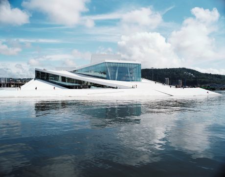 Ópera y Balet de Noruega, Oslo (Noruega) de Kjetil Træaedal Thorsen, tarald Lundevall, Craig Dykers / Snøhetta