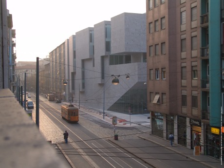 Universidad Luigi Bocconi, Milán (Italia) de Shelley McNamara, Yvonne Farrell / Grafton Architects